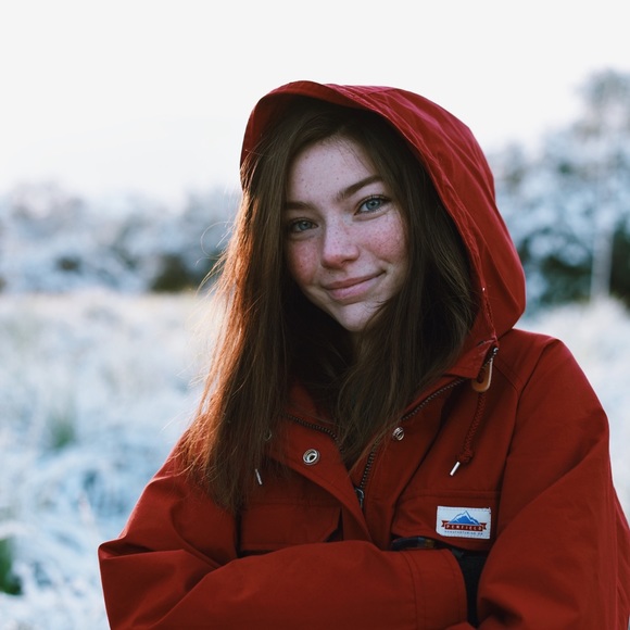 Meet your Posher, Meredith - Picture 1 of 1